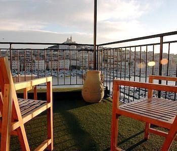 Hermes Hotel 2*